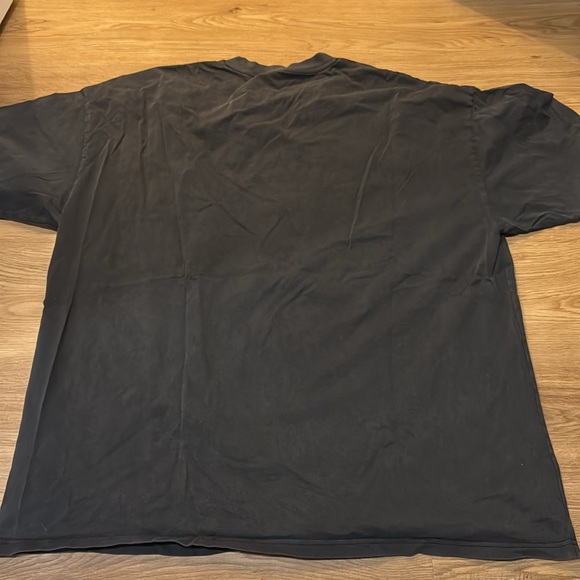 Yeezy T-Shirt - Picture 2 of 2